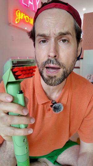 Video post by @hubyofficial on Facebook