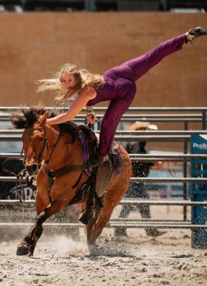 Image post by @cowgirlmagazine on Instagram
