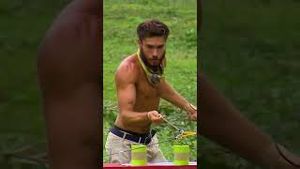 Video post by @telemundo on YouTube