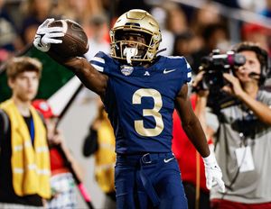 Image post by @kathostetlerphoto on Instagram