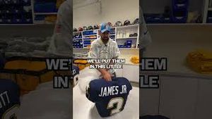 Video post by @Los Angeles Chargers on YouTube