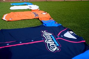 Image post by @midlandrockhounds on Instagram