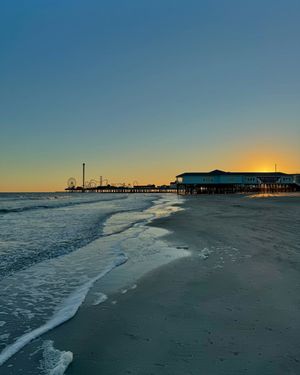 Image post by @galvestonisland on Instagram