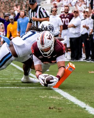 Image post by @hokiesfb on Instagram