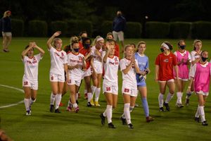 Image post by @StonyBrookWSOC on Twitter