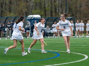 Image post by @ithacawlax on Instagram