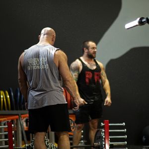 Image post by @elitefts on Instagram