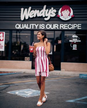 Image post by @alyssalynch95 on Twitter