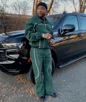Image post by @mainohustlehard on Instagram