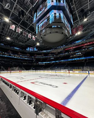 Image post by @TBLightning on Twitter