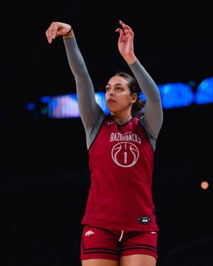 Image post by @RazorbackWBB on Twitter