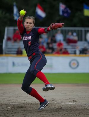 Image post by @czechsoftball on Instagram