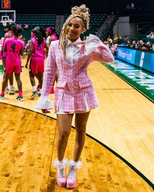 Image post by @charlottewbb on Instagram
