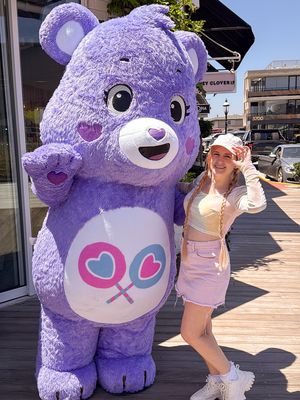 Image post by @snugzmeow on Instagram
