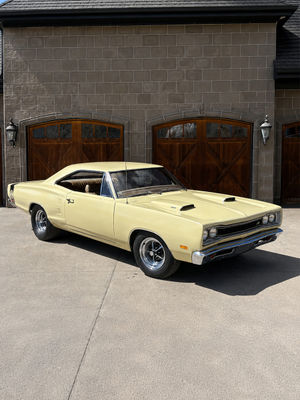 Video post by @barrettjacksontv on TikTok