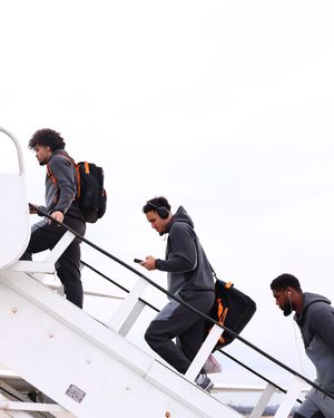 Image post by @vol_hoops on Instagram