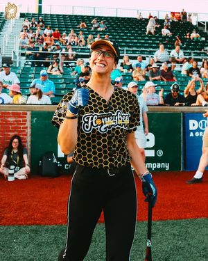 Image post by @honeybeessoftball on Instagram