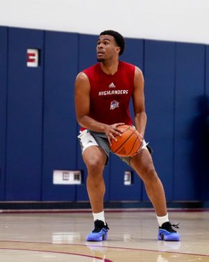Image post by @njithoops on Instagram