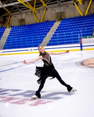 Image post by @quclubfigureskating on Instagram