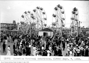 Image post by @toronto_archives on Instagram