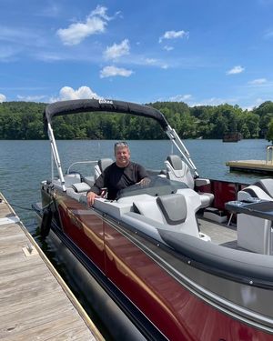 Image post by @charlotteskiboats on Facebook