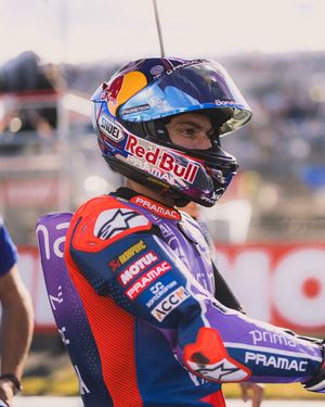 Image post by @pramacracing on Instagram