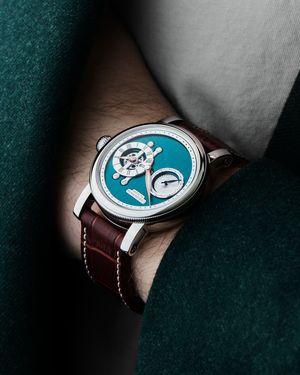 Image post by @chronoswiss_official on Instagram