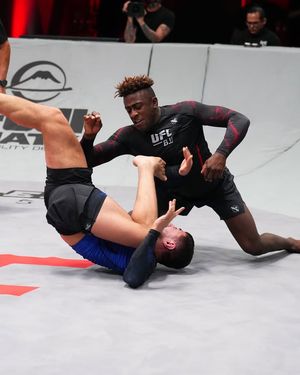 Image post by @ufcbjjofficial on Facebook