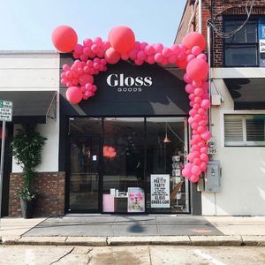 Image post by @glossgoods on Instagram