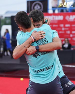 Image post by @aptpadeltour on Instagram