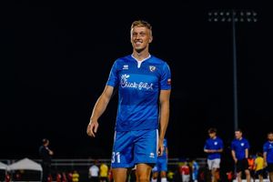 Image post by @saamhall_ on Instagram