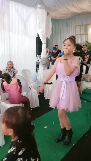 Video post by @da7april on TikTok