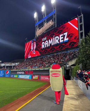 Image post by @CleHotDogs on Twitter