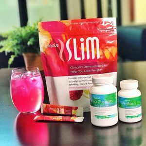 Image post by @passthewipesandvino on Instagram