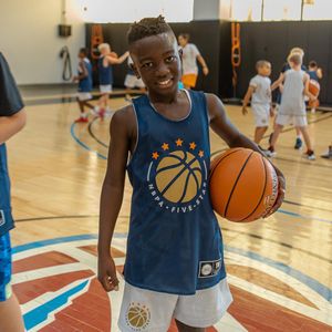 Image post by @5starbasketball on Instagram