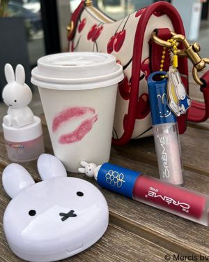 Image post by @thecremeshop on Instagram