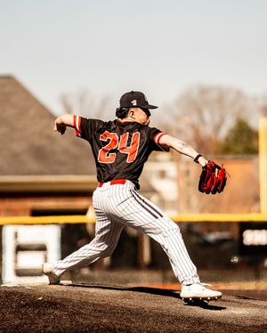 Image post by @gwubaseball on Instagram