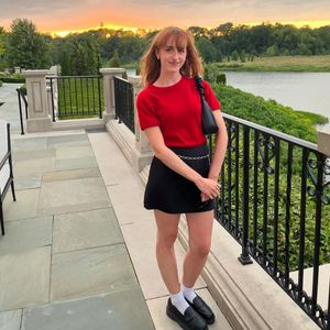 Image post by @kaylynncline on Instagram