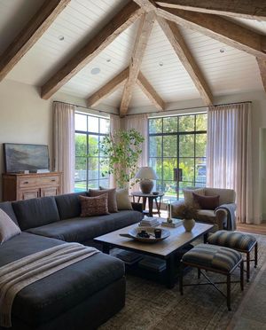 Image post by @shoppeamberinteriors on Instagram