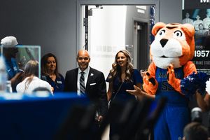 Image post by @memphis_mbb on Instagram
