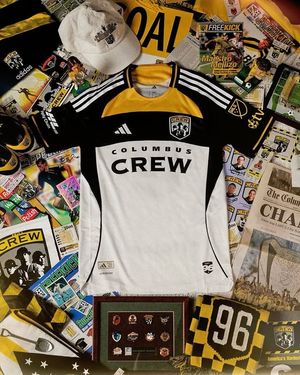 Image post by @classicfootballshirts on Instagram