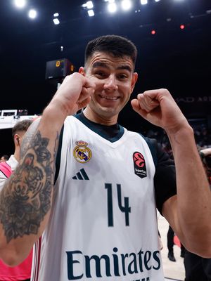 Image post by @realmadridbasket on Instagram