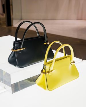 Image post by @aventuramall on Instagram
