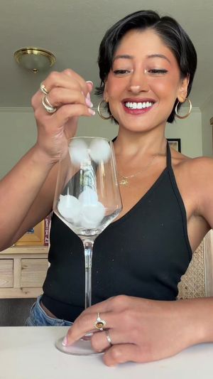 Video post by @sidandlisten on TikTok