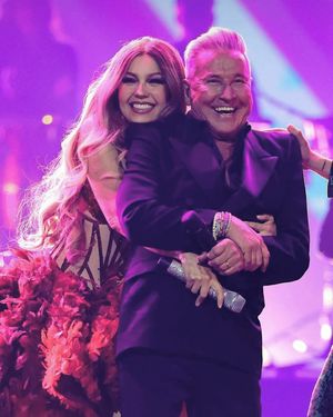 Image post by @thalia on Instagram