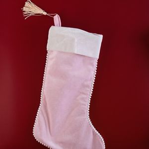 Image post by @bloomsburypublishing on Instagram