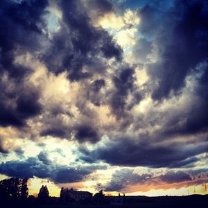 Image post by @kirstenalana on Instagram