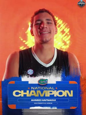 Image post by @gatorsswimdv on Instagram