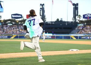 Image post by @jerrylorenzo on Instagram