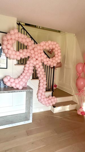 Image post by @balloons_by_victoria_dz on Instagram
